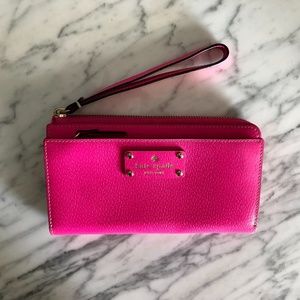 Kate Spade Hot Pink Pebbled Leather Wrislet
